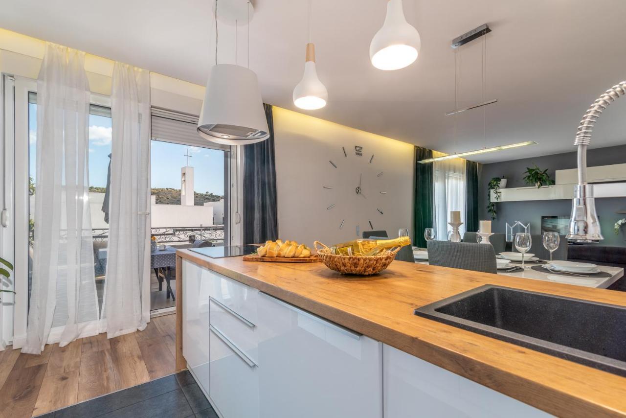 Apartman Tragos Trogir Exterior foto