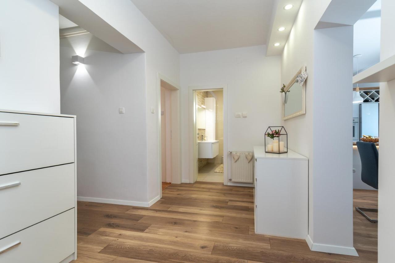 Apartman Tragos Trogir Exterior foto
